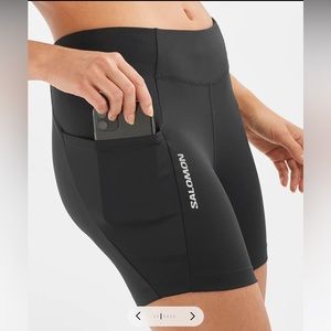 Salomon Cross Run shorts 5”, size medium